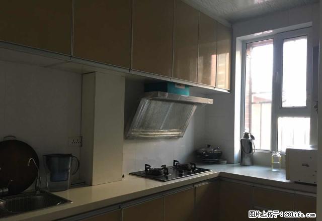 石油大厦旁 翰林世家 高层 大两室精装 家具齐全拎包住 - 房屋出租 - 房屋租售 - 昌吉分类信息 - 昌吉28生活网 changji.28life.net